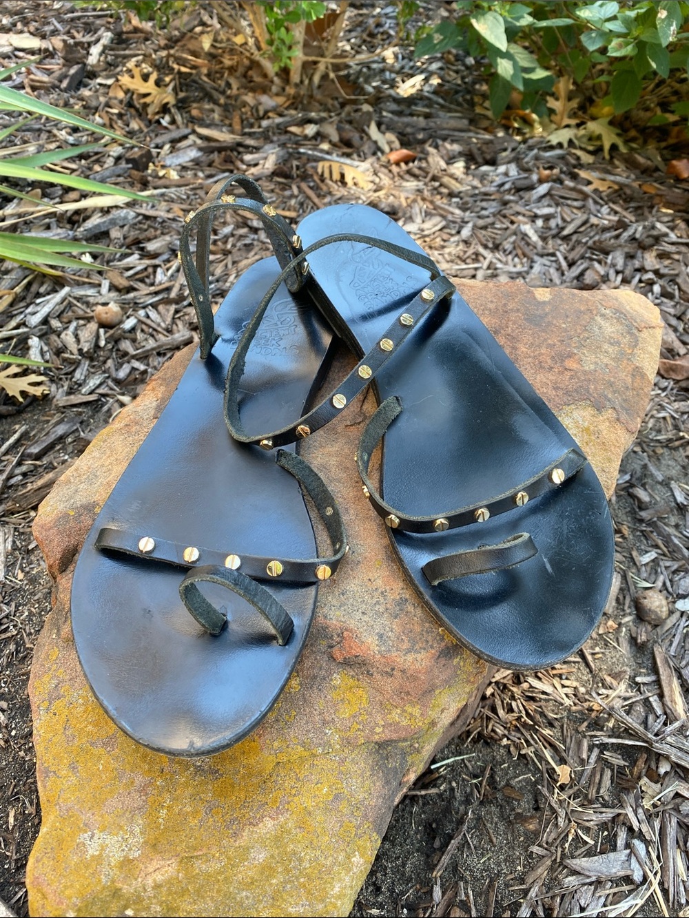 Handmade Ancient Greek Sandals Black Studded Leather Toe-Ring Sandals Size 40